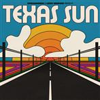 Khruangbin & Leon Bridges "Texas Sun"
