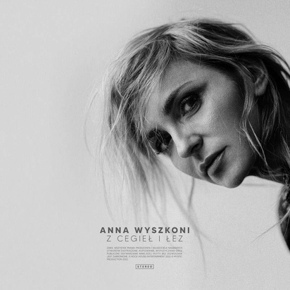 Anna Wyszkoni "Z cegieł i łez"