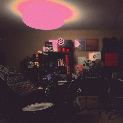 Unknown Mortal Orchestra "Multi-Love"